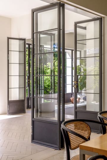 ± Plus Minus Design